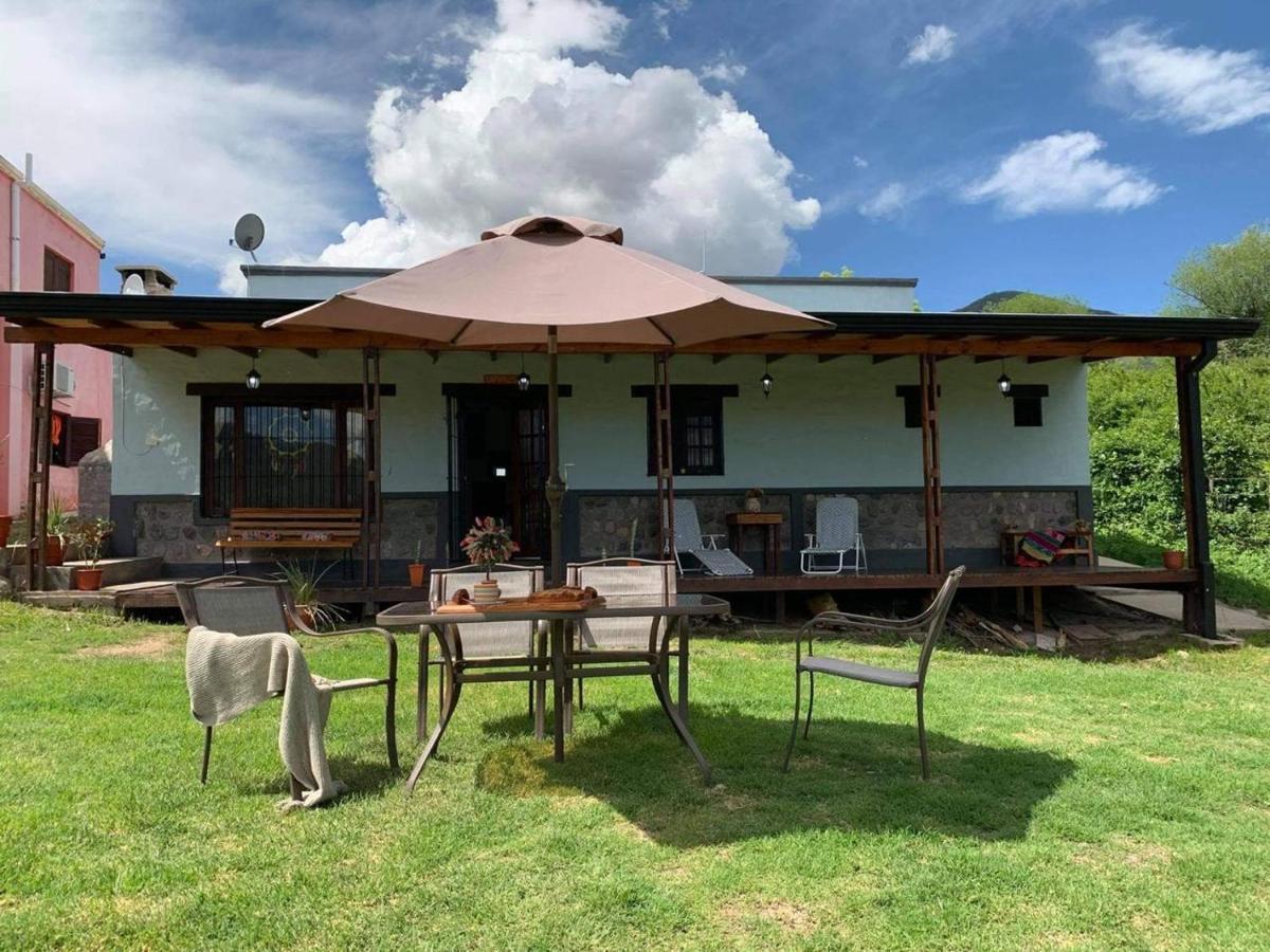 Hostal Isabella Тафи-дель-Валье Экстерьер фото
